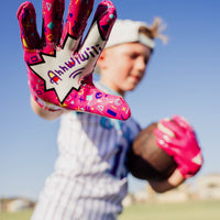 YOUTH PINK AHHWIWIII GLOVES