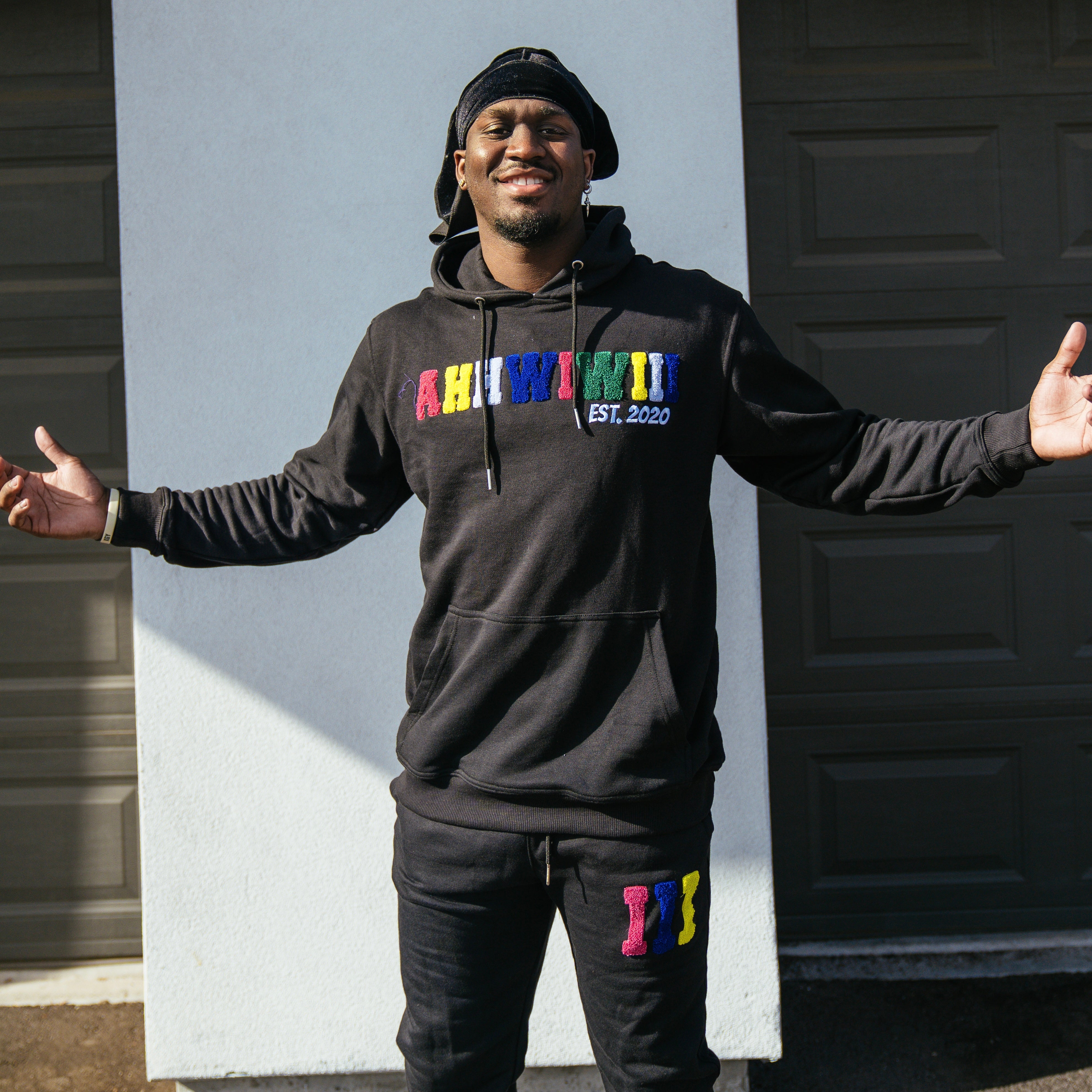 AHHWIWIII SWEATSUIT AJ Greene