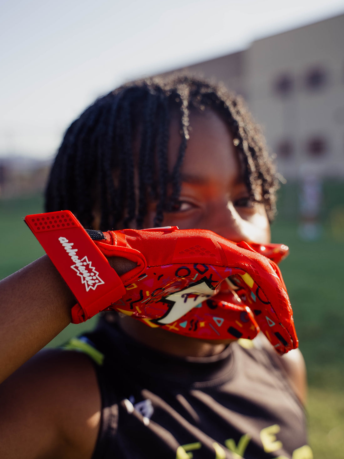 YOUTH RED AHHWIWIII GLOVES