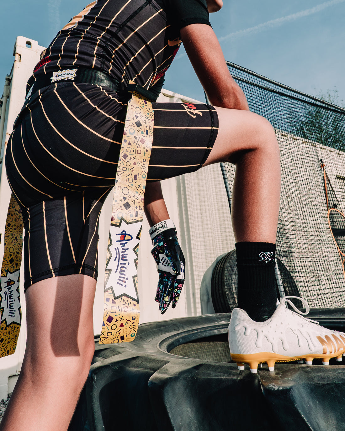 YELLOW AHHWIWIII FLAGS