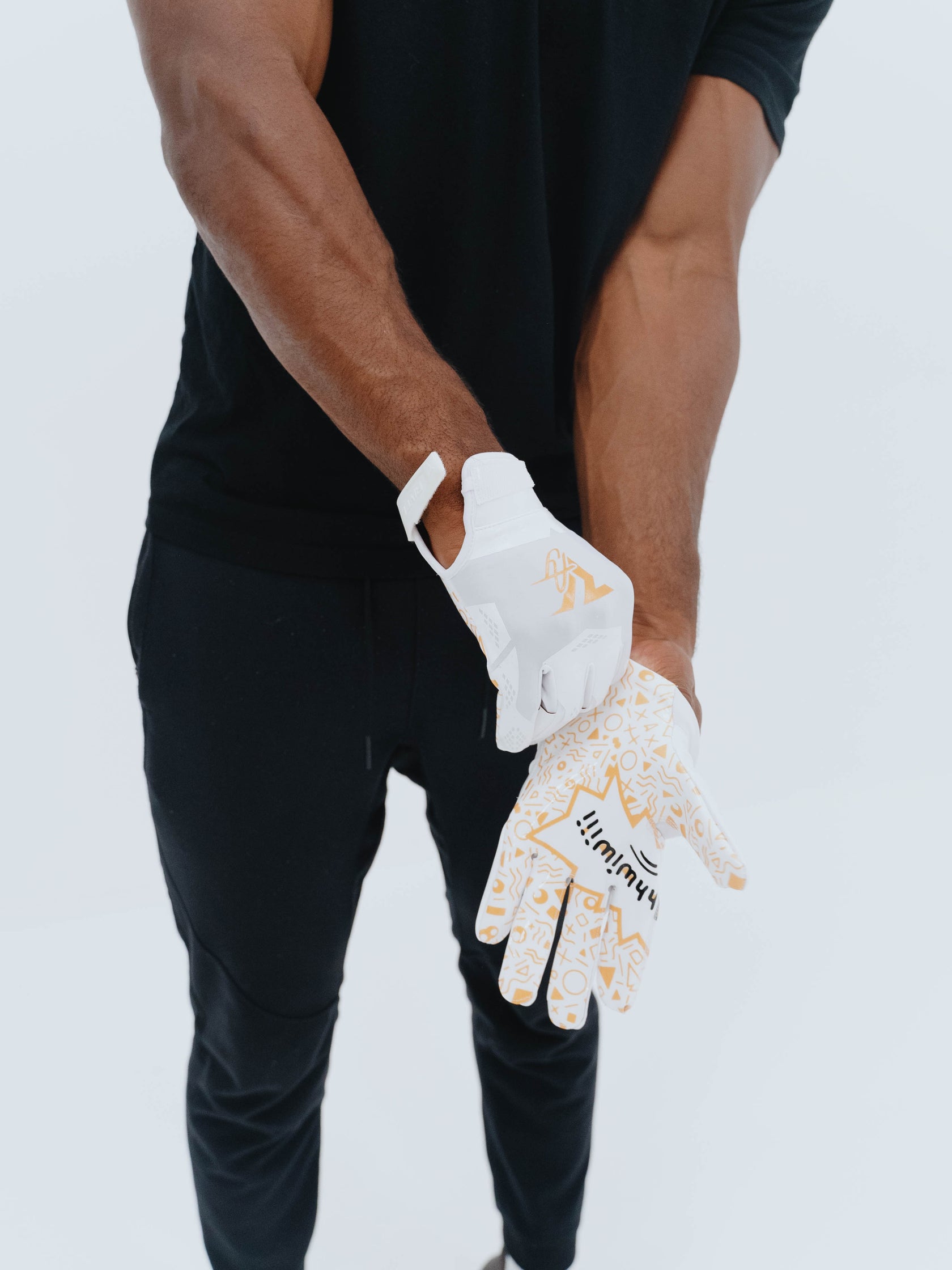 SIGNATURE AHHWIWIII GLOVES – AJ Greene